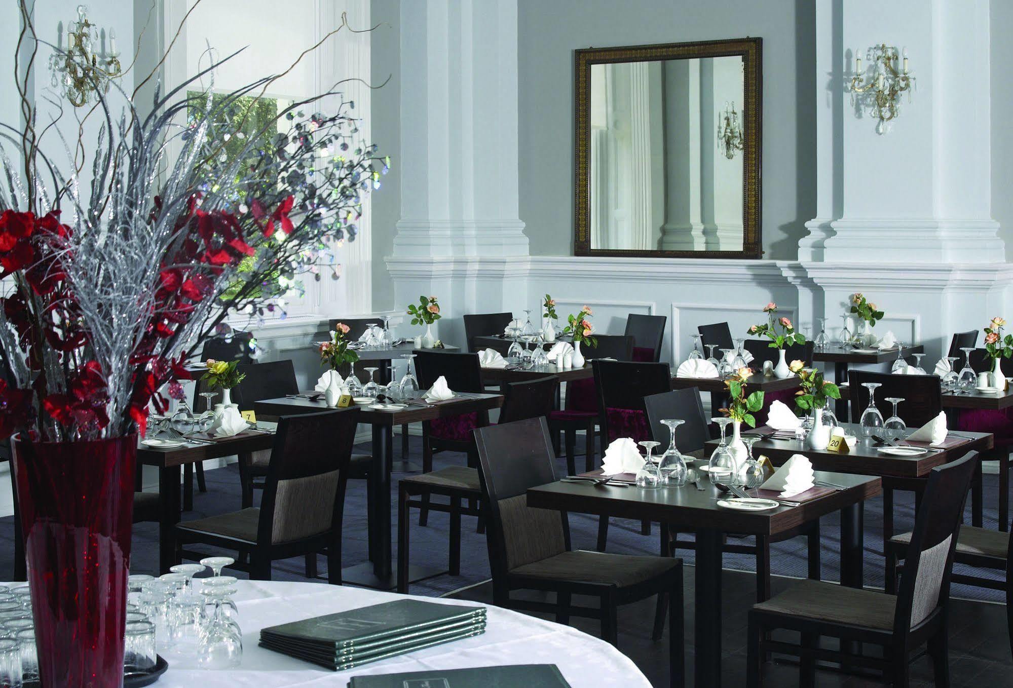 The Imperial Hotel Ексмут Екстериор снимка